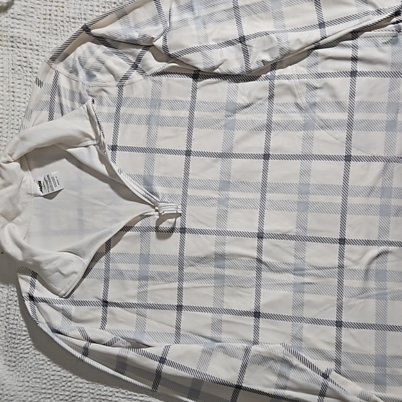 Avia spandex track suit. Top and bottoms large white with plaid design - Picture 3 of 7